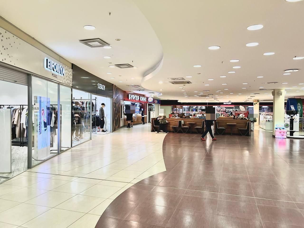 Снять  торговое помещение